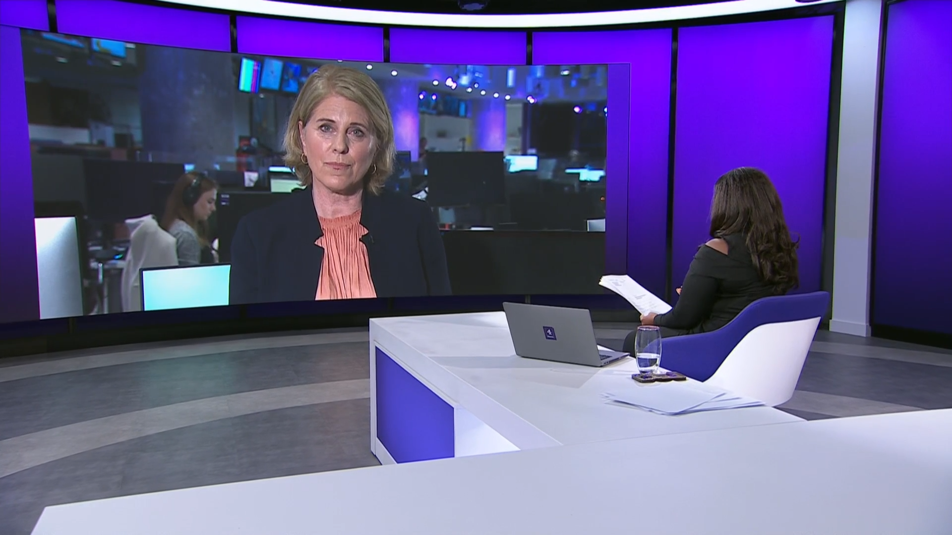 NHS trials new blood tests to diagnose dementia  Channel 4 News [Video]