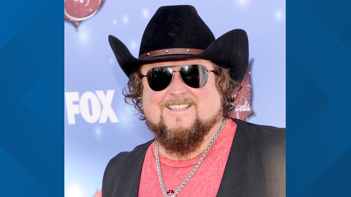 Colt Ford, country star from Athens rushed hospital [Video]