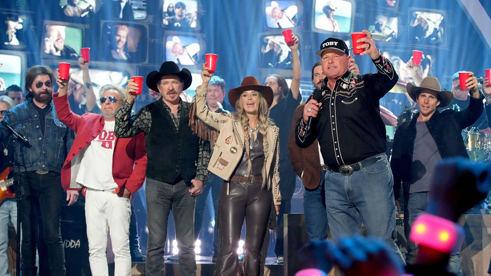Toby Keith Refused To Honor Texas After Bet With Roger Clemens [Video]