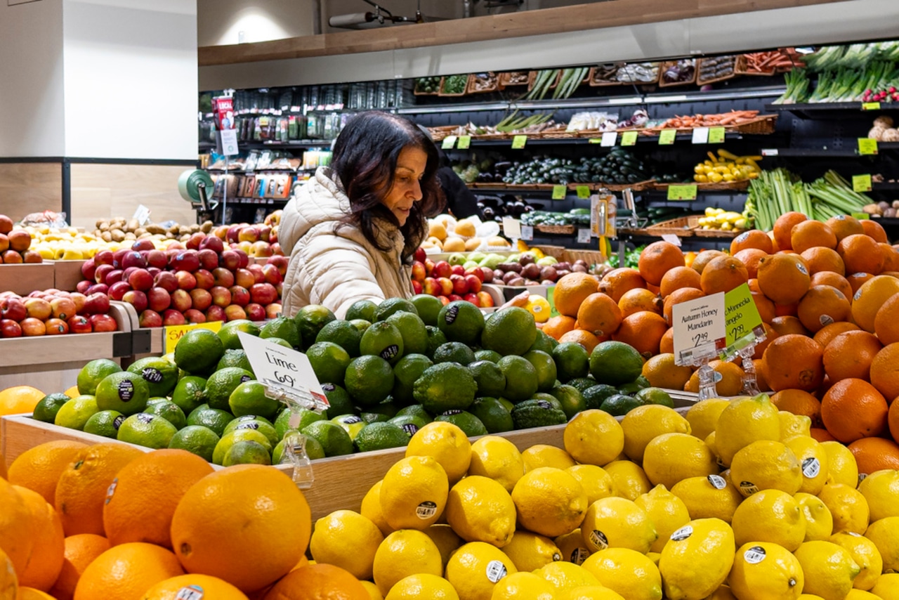 New WIC rules include more money for fruits and veggies, expand food choices [Video]