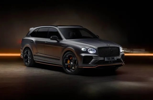 Bentley Bentayga S goes dark with Black Edition treatment | KLRT [Video]