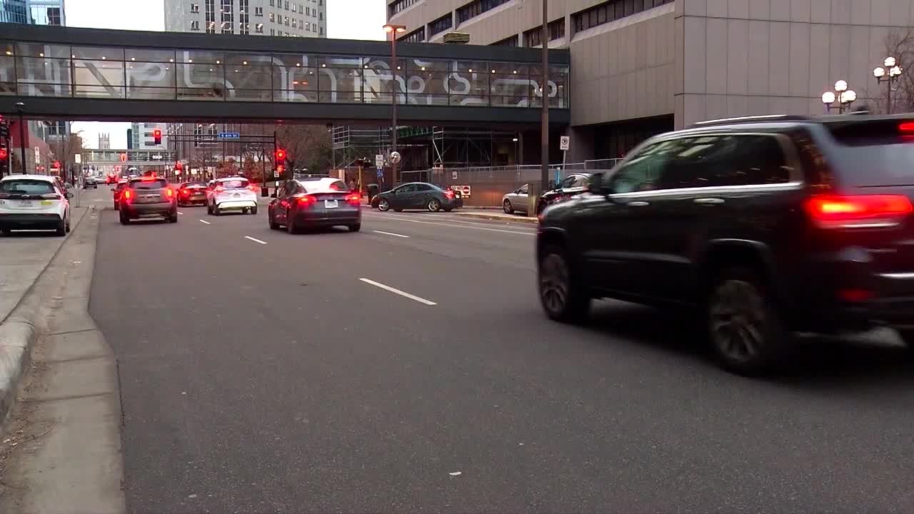 Minneapolis council members plan to delay start of rideshare ordinance [Video]