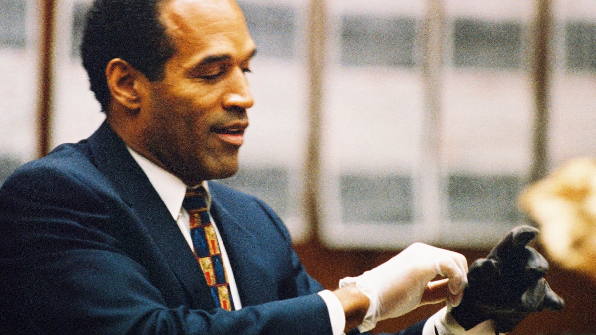 Learn about the O.J. Simpson trial from CNN’s ancient ’90s website [Video]
