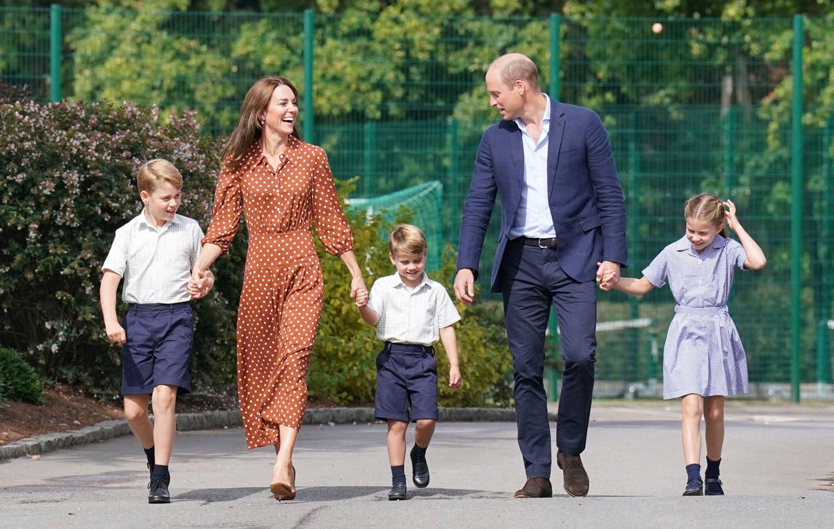 Prince William and George spotted at Villa Park in first outing since Kates cancer announcement [Video]