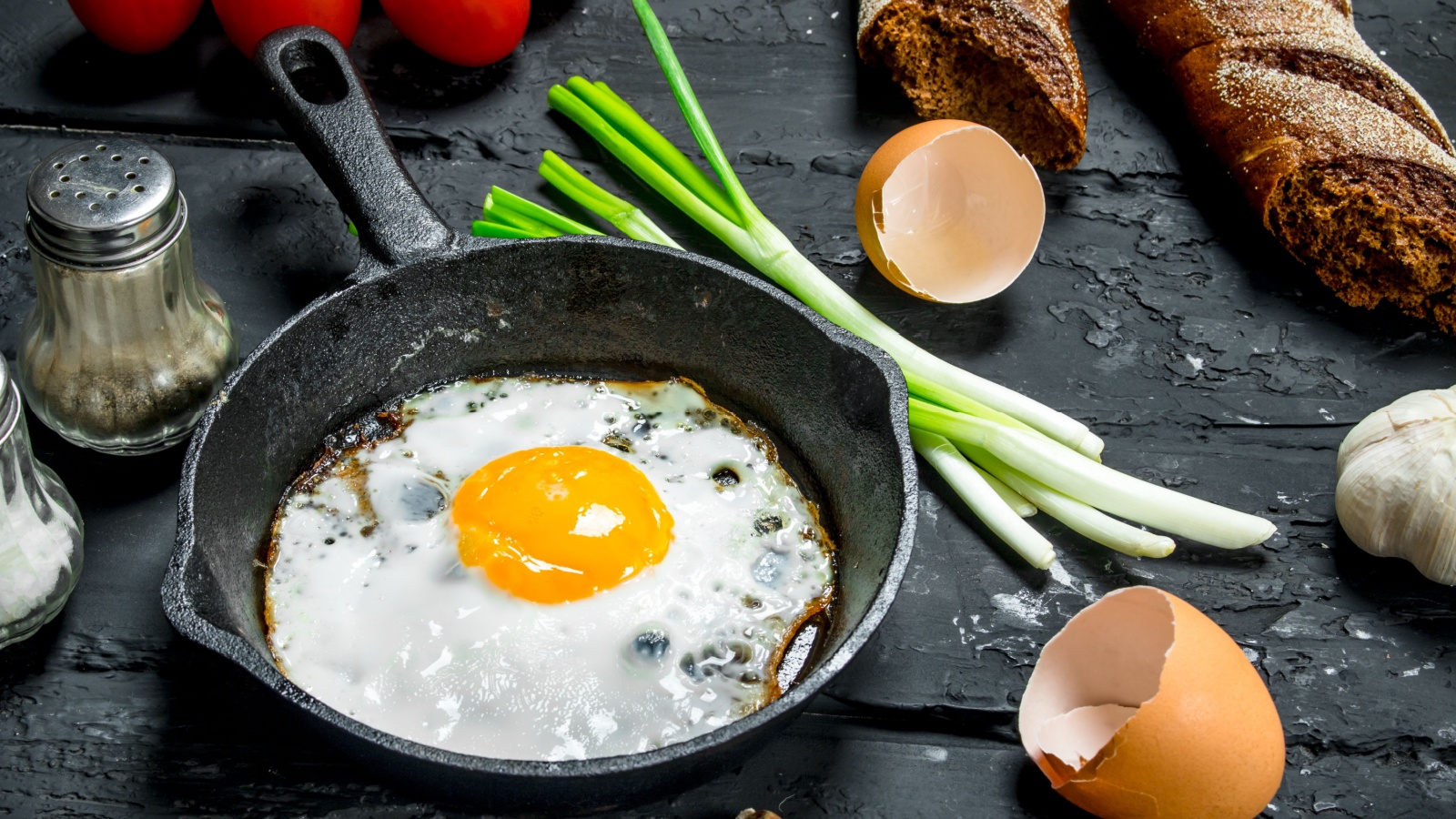 Is This TikTok Trend Diet Worth Trying? A Registered Dietitian Cracks Open the Egg Diet [Video]