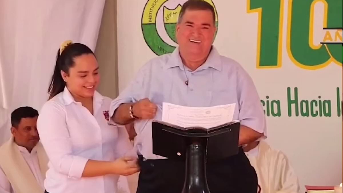 Colombian leader accidentally drops trouser during speech after his significant weight loss [Video]