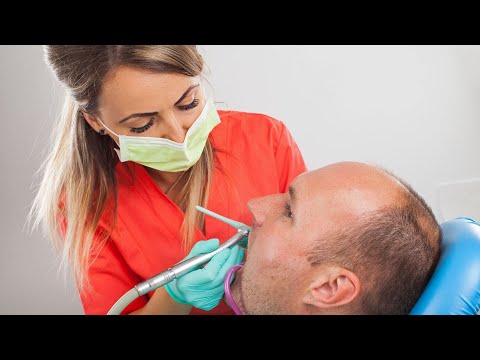 Oral Cancer Screening: Importance and Procedure – Are you at risk? Learn why regular screening is [Video]