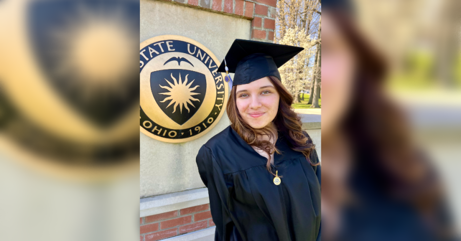 17-year-old Ohio girl graduates with Bachelors degree [Video]