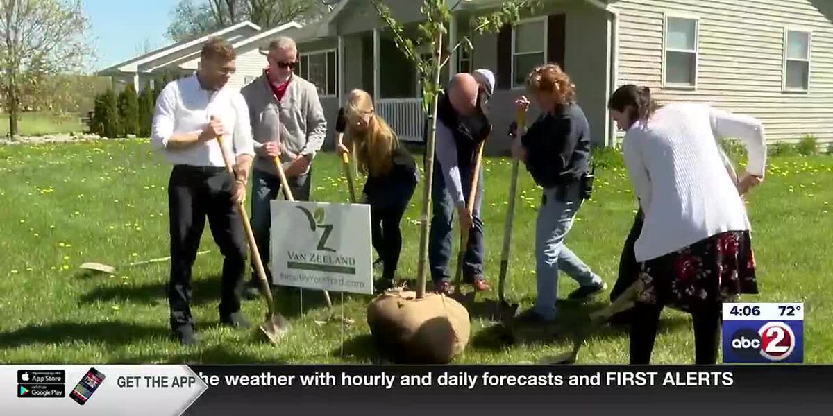 Habitat for Humanity breaks ground on new home for Seymour family [Video]