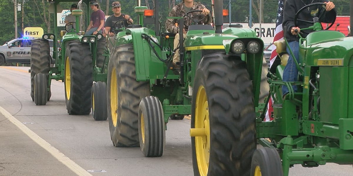 Ross HS twins honor brother during Ride Your Tractor to School Day [Video]