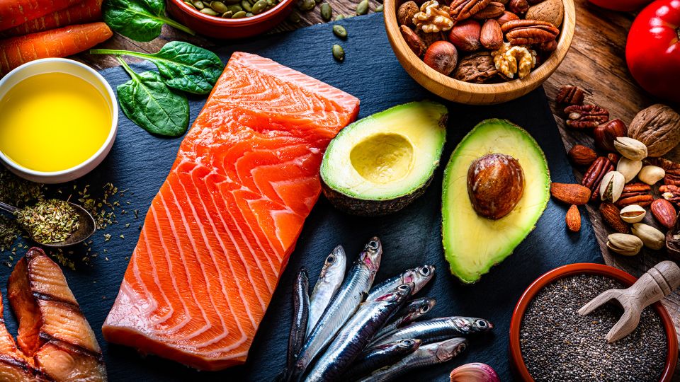 An imbalance of two healthy fats affects your early death risk, study finds [Video]
