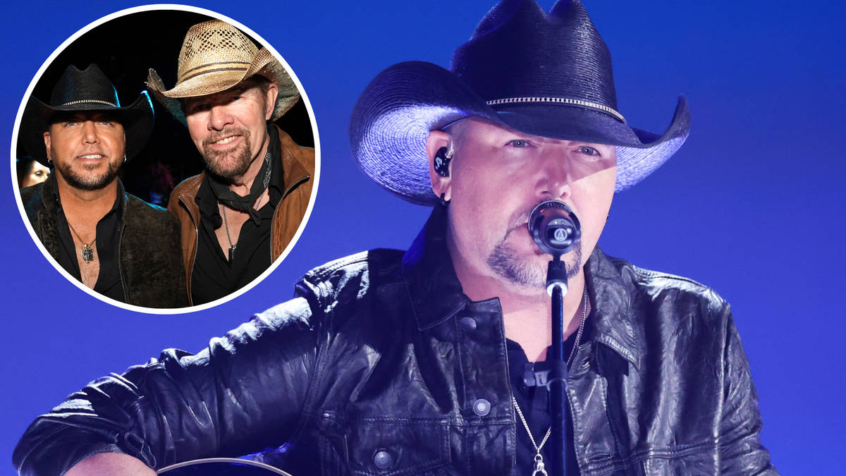 Jason Aldean performs Toby Keith tribute at ACM Awards with moving ‘Should’ve Been a… [Video]