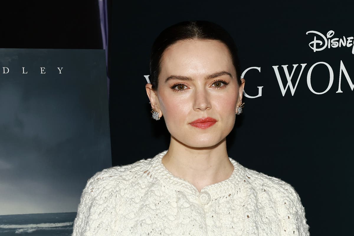 Daisy Ridley says Star Wars experience led to ill health [Video]