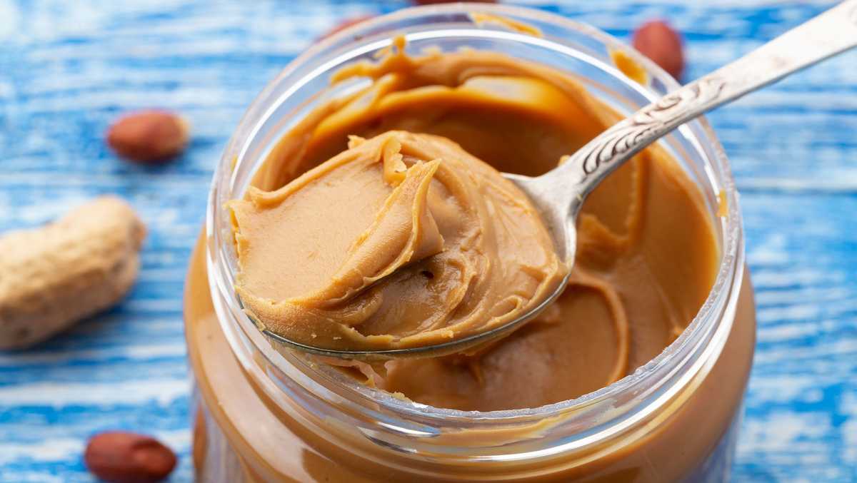 Introducing peanut butter during infancy can help protect against a peanut allergy later on, a study finds [Video]