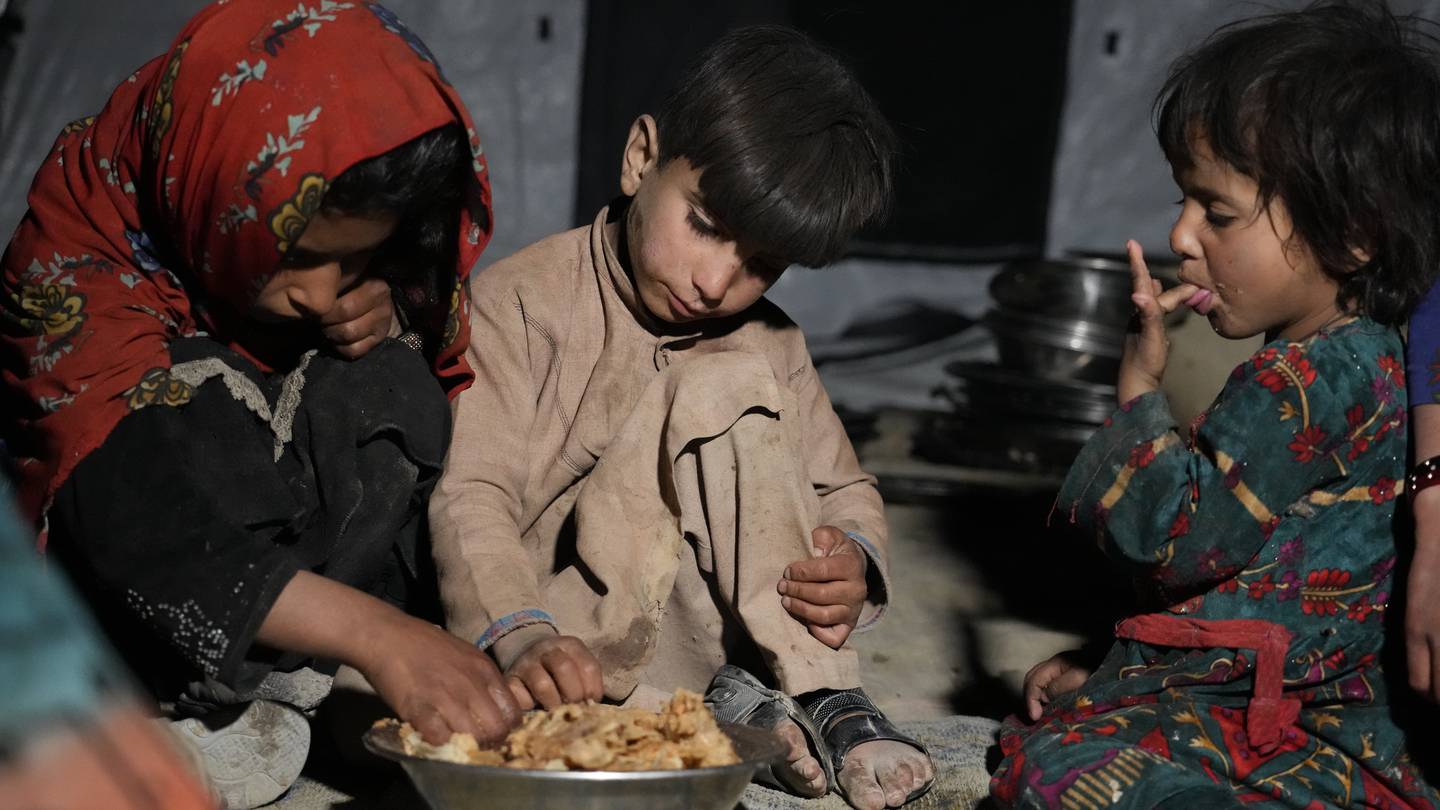 Nearly 3 out of 10 children in Afghanistan face crisis or emergency level of hunger in 2024  WSB-TV Channel 2 [Video]
