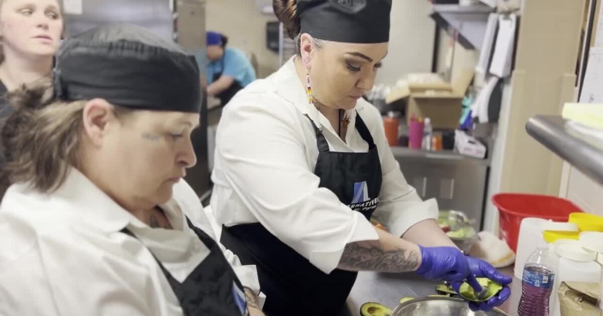 Offenders cook way back into community at Billings pre-release culinary program [Video]