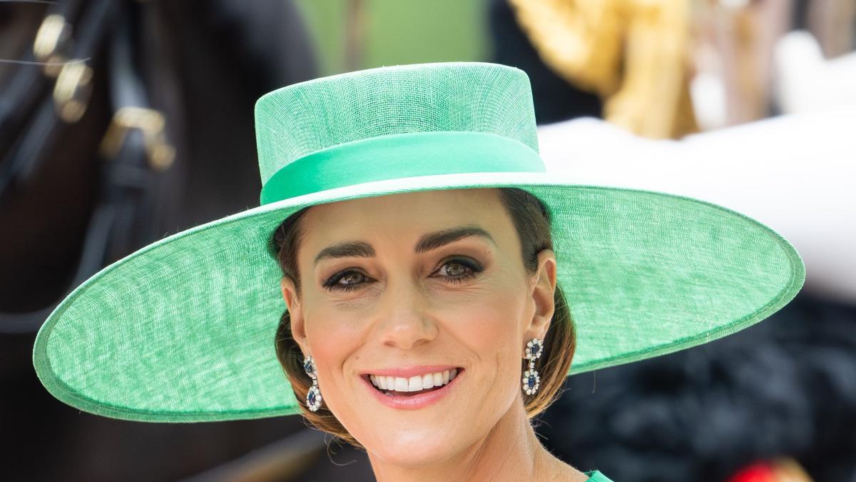 Kensington Palace Gives Rare Update on Princess Kates Return-to-Work Status [Video]