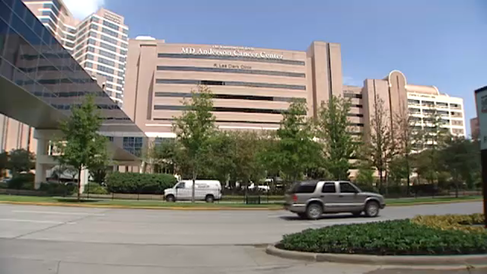 MD Anderson X-ray technician accused of assaulting patient during medical exam at Mays Clinic [Video]