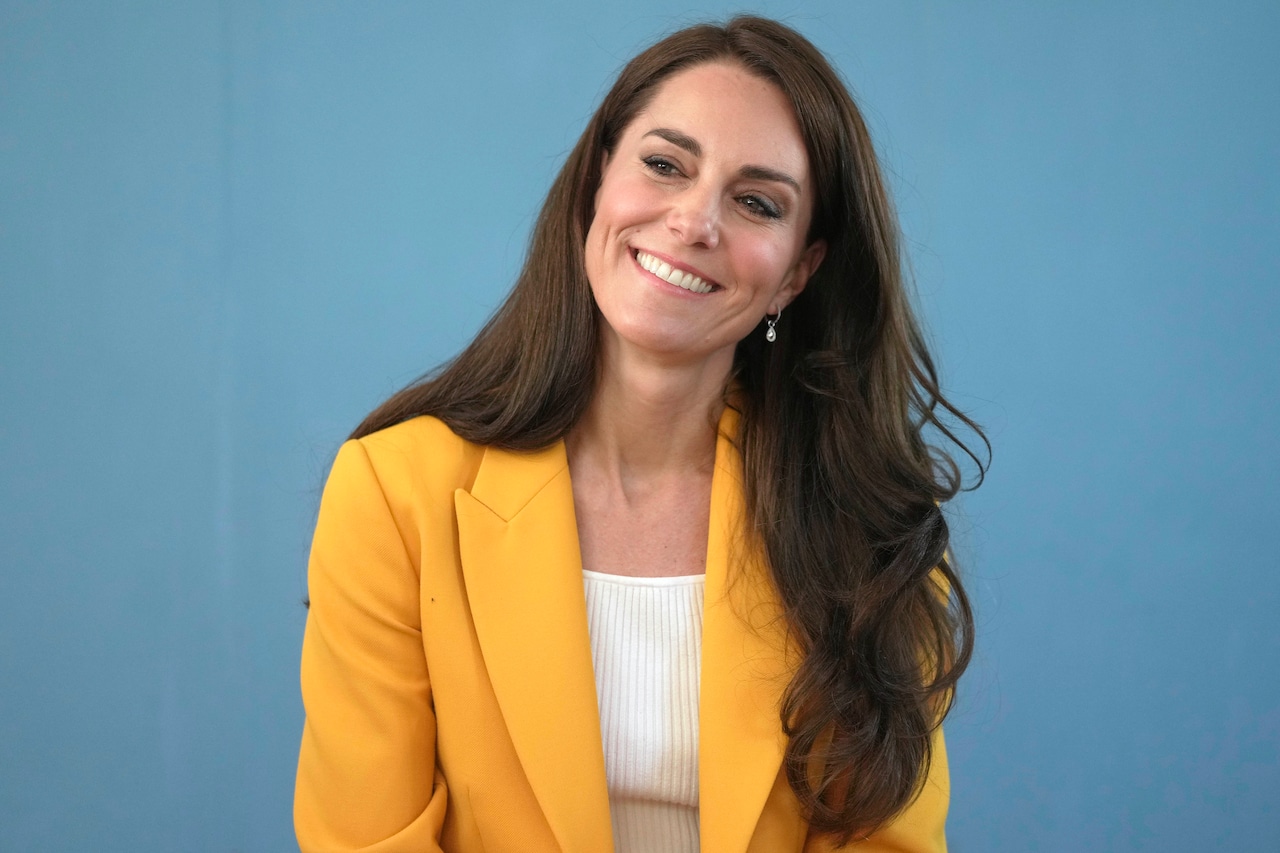 Kate Middleton apologizes for missing King Charles birthday parade rehearsal [Video]