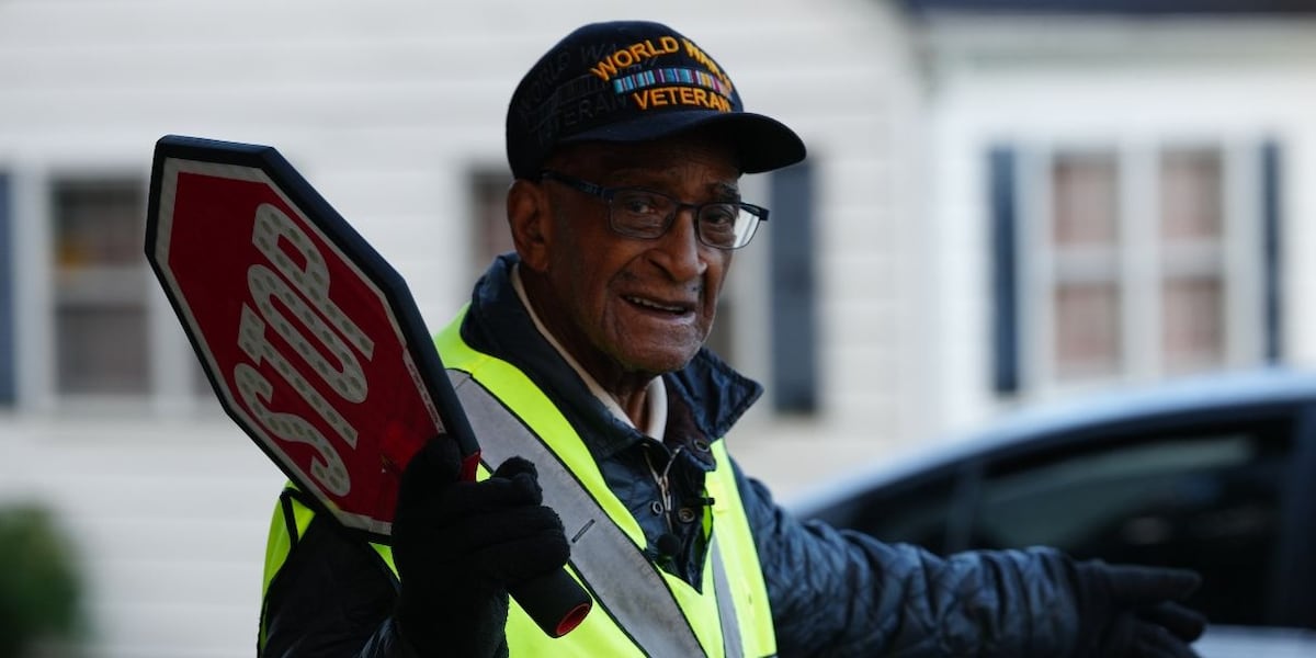 WWII veteran, 102, retires after working 36 years as a school crossing guard [Video]