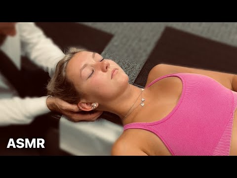 College Student Cracks The Loudest *ASMR Rib Crunch & Scoliosis FIXED *5 Yrs Later w/ Chiropractic. [Video]