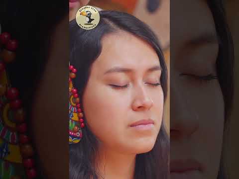 María Elisa gives Jocelyn a relaxing energy healing with soft, gentle ASMR whispering sounds [Video]