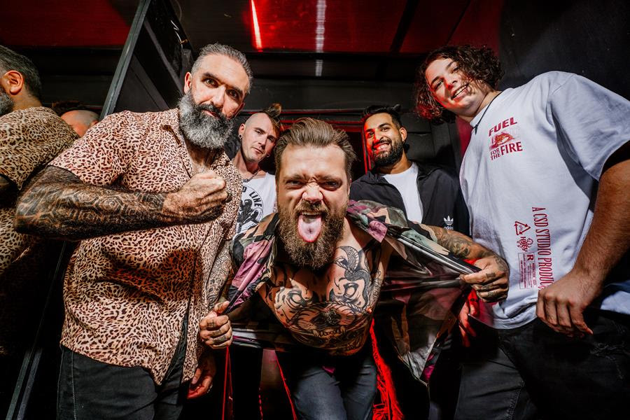 CANCER BATS Bare Their FANGZ In Soundcheck Interview [Video]