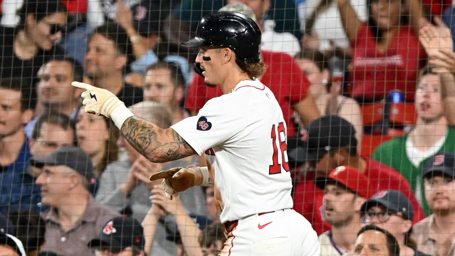 Ultimate Red Sox Show: Offense Explodes Vs. NL Contenders [Video]