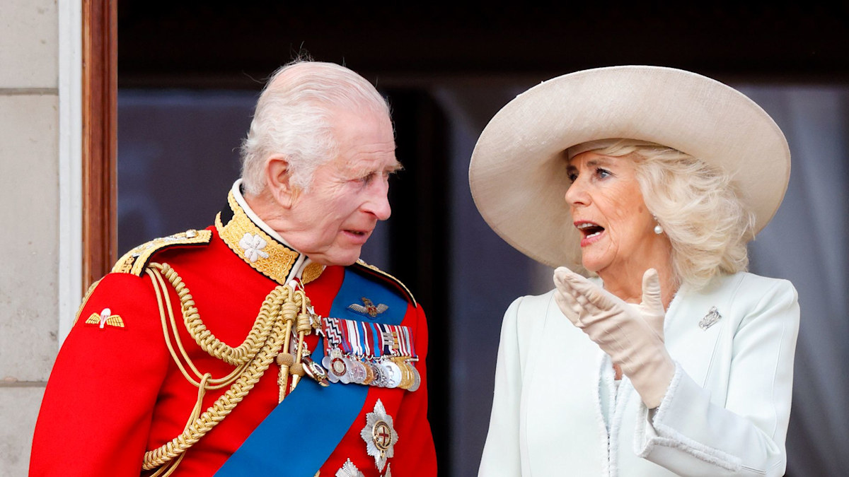 Queen Camilla’s three-word exchange with King Charles after appearing to hurry him off the balcony at Trooping the Colour [Video]