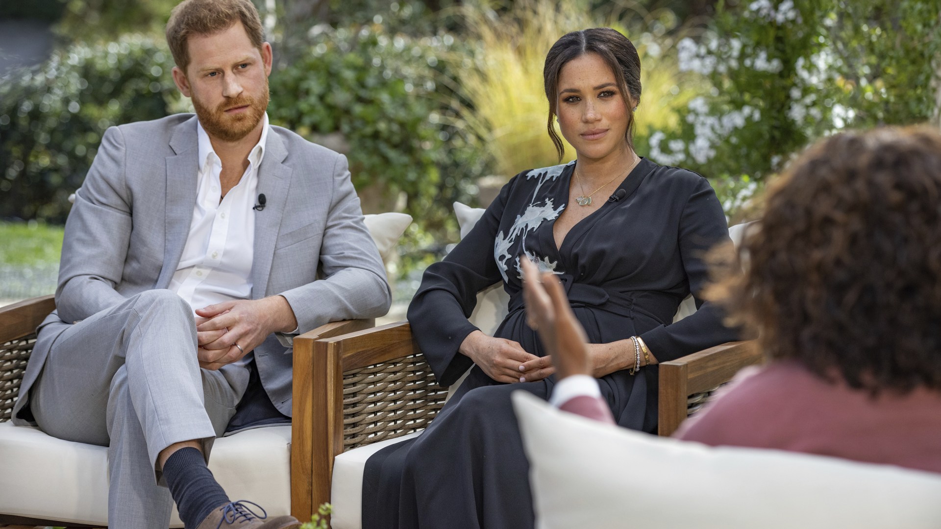 Meghan Markle & Harry ‘refuse to take sole responsibility for William & Kate rift’ despite taking swipes at royals [Video]