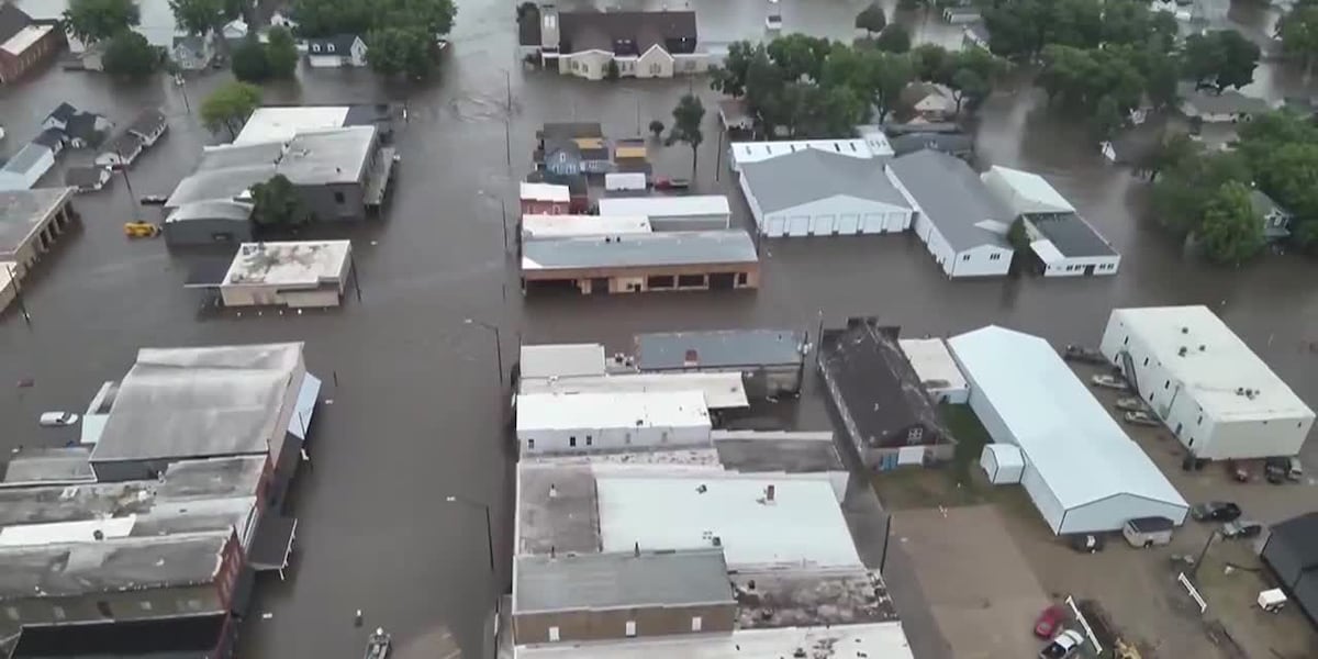 Heat wave brings searing temperatures to millions as heavy rains cause flooding in Midwest [Video]