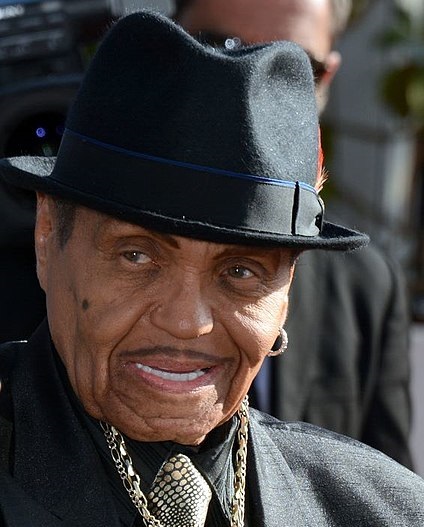 On This Day in 2018: Joseph Jackson, patriarch of the Jackson family, dies at 89 | SoulTracks [Video]