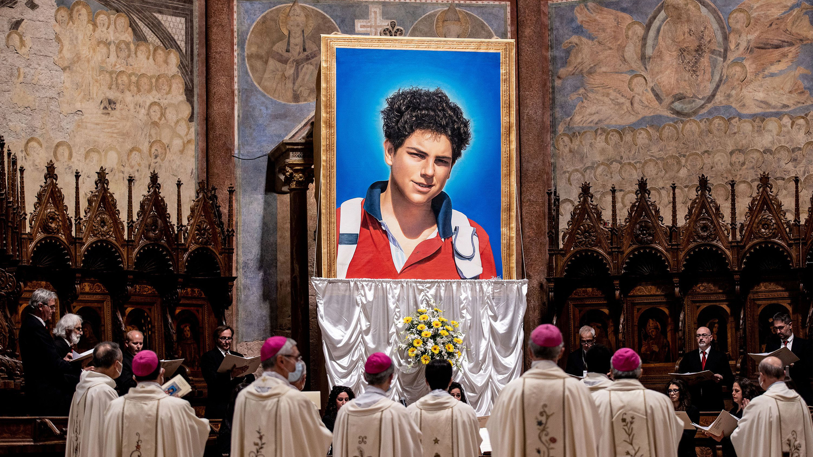 Video-gaming teen to become first Catholic millennial saint as pope and cardinals approve canonization [Video]
