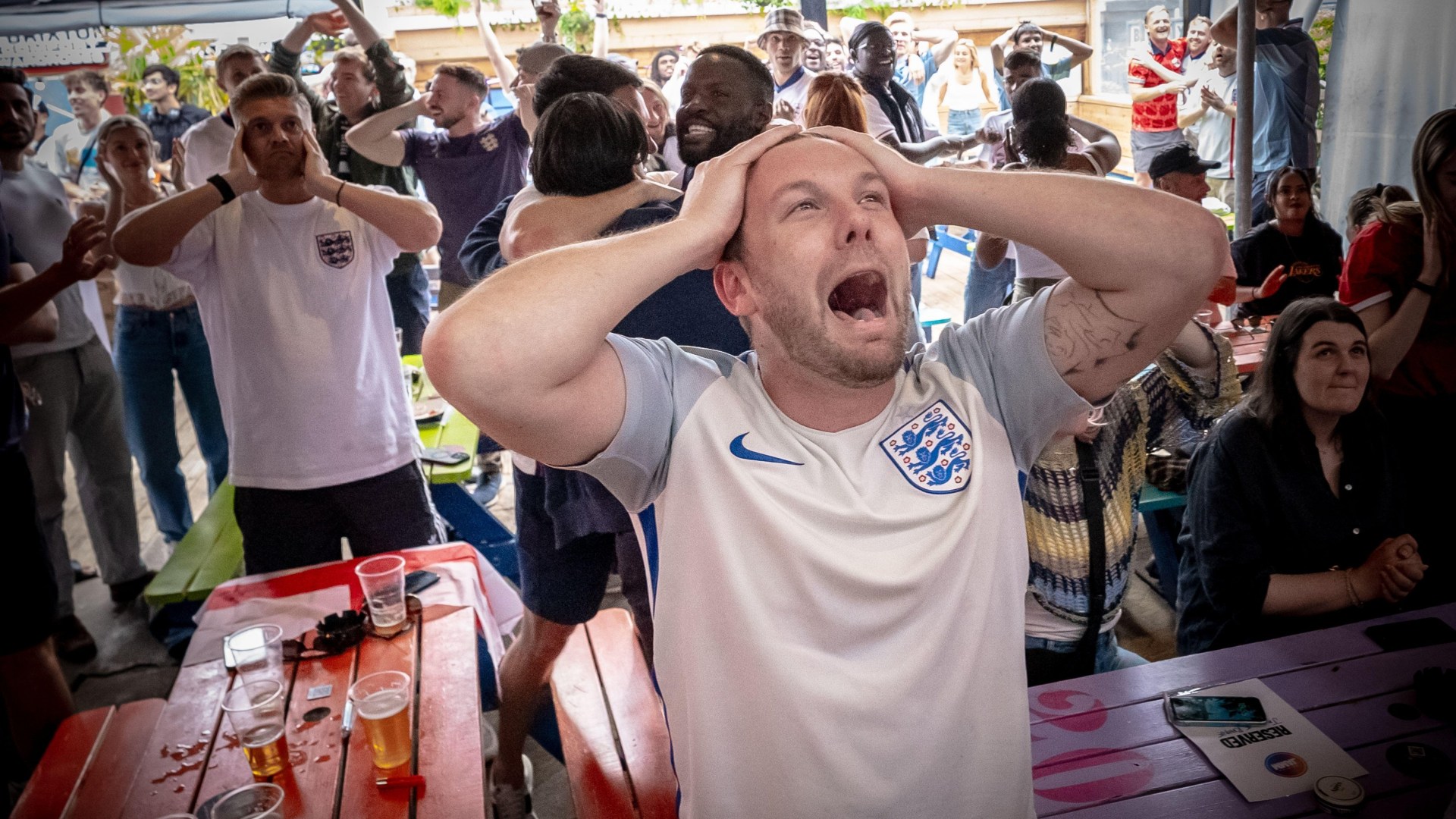 Urgent warning as watching England play at Euro 2024 could be FATAL, says top heart doctor [Video]