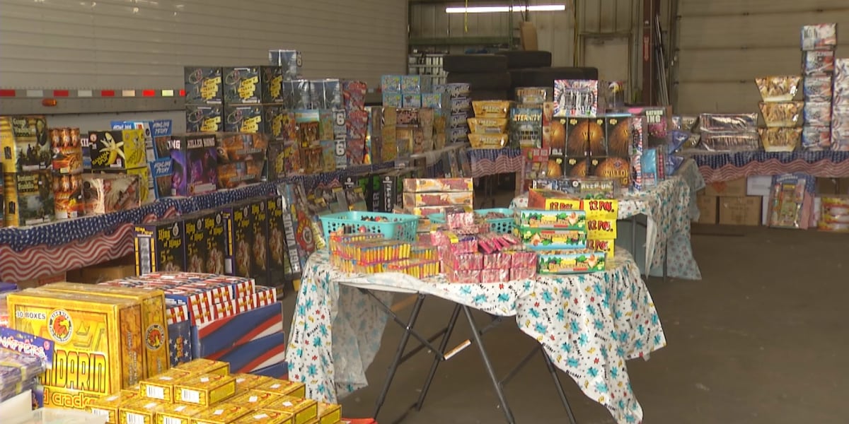 Fireworks stand gives twenty percent of sales to Pink Ladies [Video]