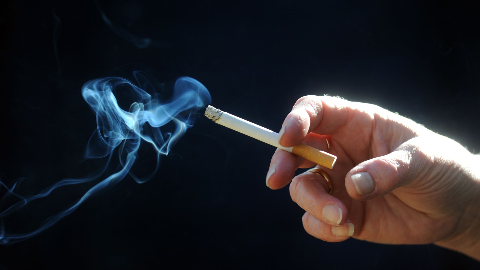 Cancer cases caused by smoking hit an all-time high - with 160 Brits diagnosed every day [Video]